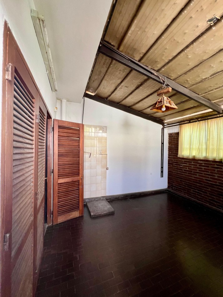 Avenida nuestra señora del Rosario 58, Importante propiedad.