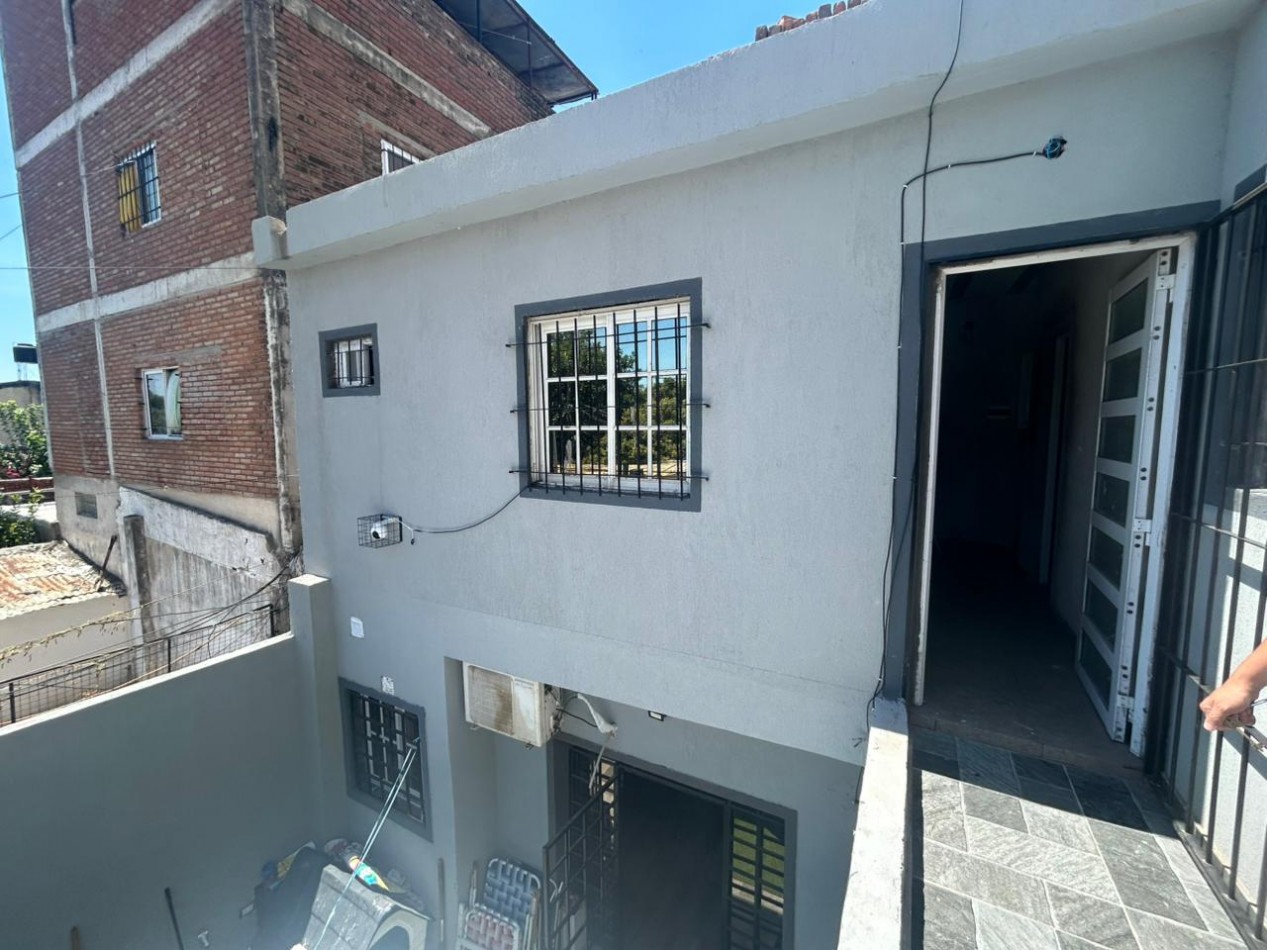 Sadi Carnot 6000 (a 2 cuadras de San Martin 6000) - Casa interna unica 3 dormitorios, patio, balcon terraza