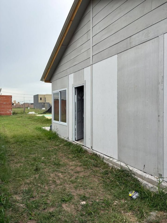 PUEBLO ESTHER, BARRIO JARDINES DE ESTHER, CASA 1 DORMITORIO A TERMINAR