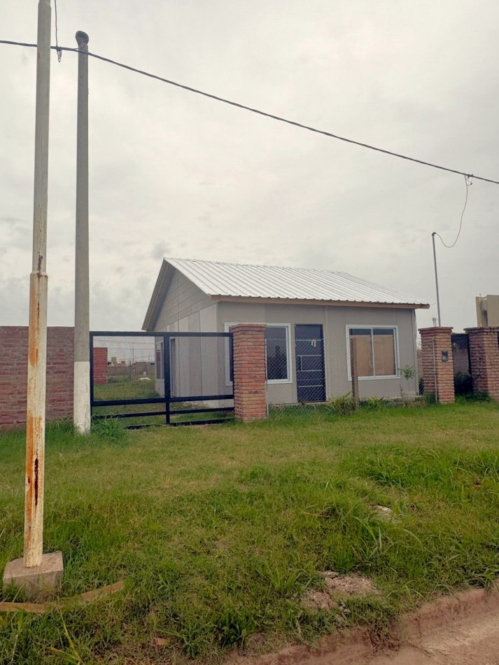 PUEBLO ESTHER, BARRIO JARDINES DE ESTHER, CASA 1 DORMITORIO A TERMINAR