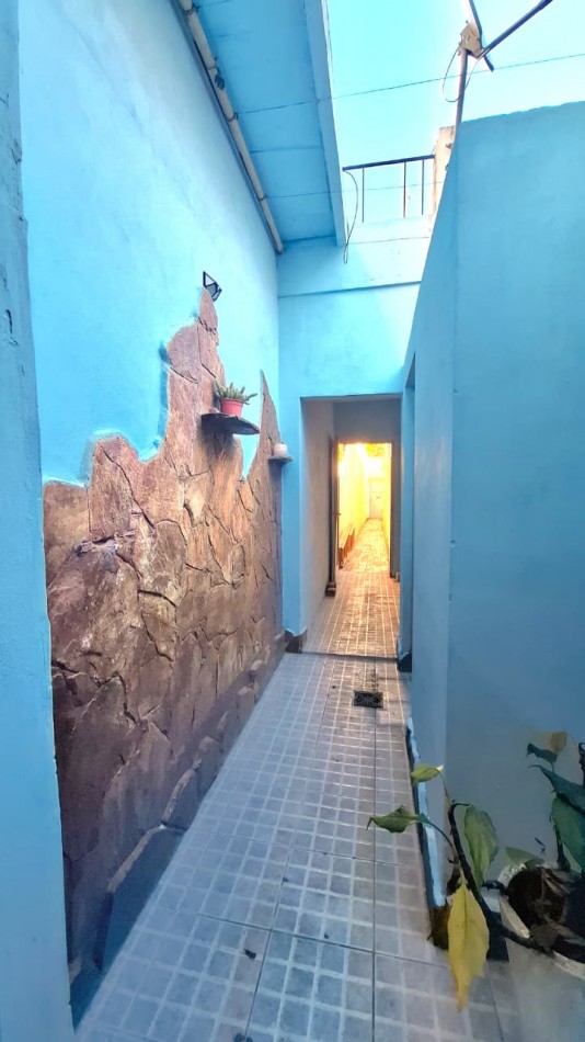 Pje Wood 4000 (Avellaneda 2200) Monoambiente interno con Patio y terraza con parrillero