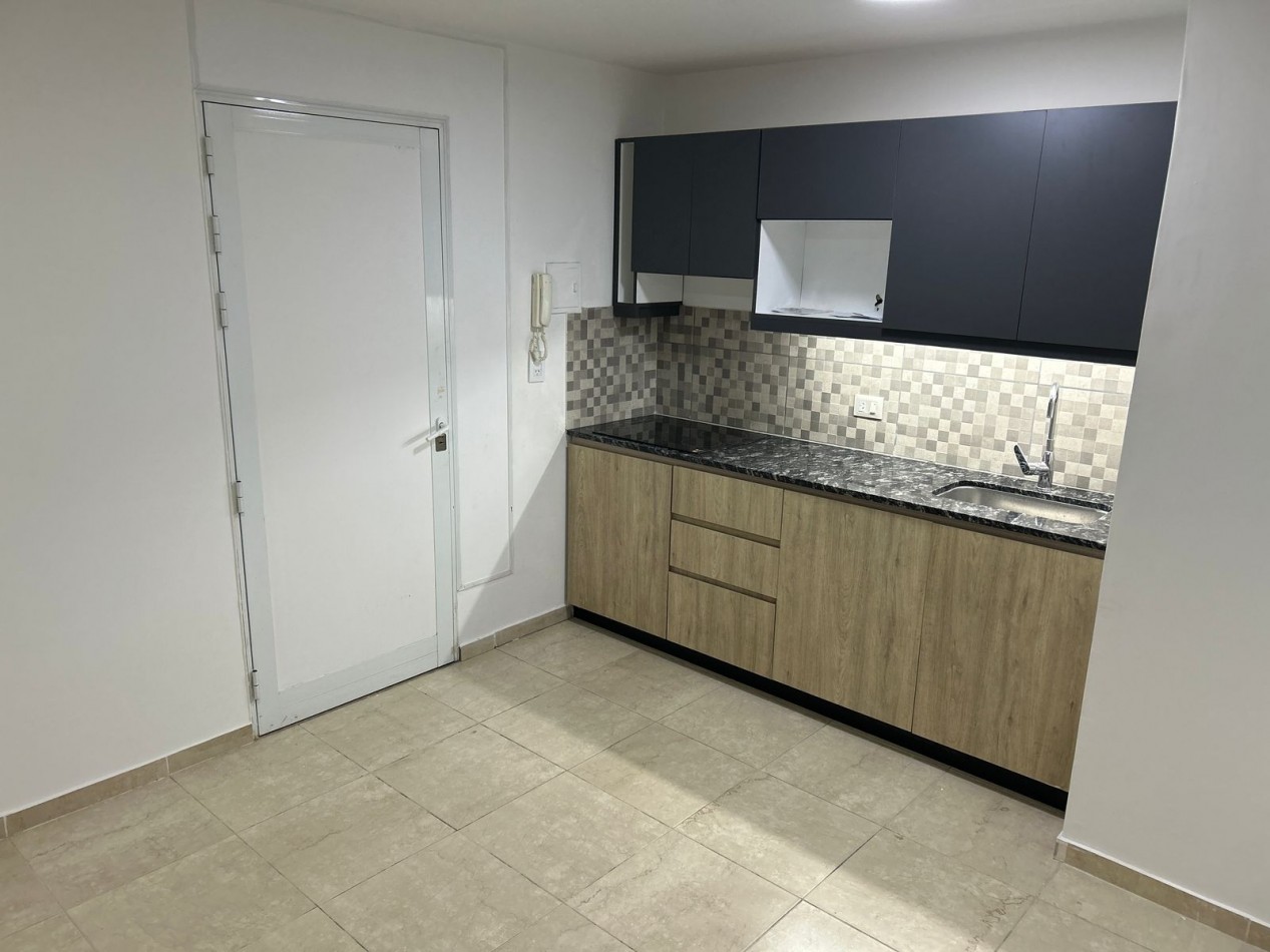 San Luis 2227 - Duplex de 1 Dormitorio con Patio 