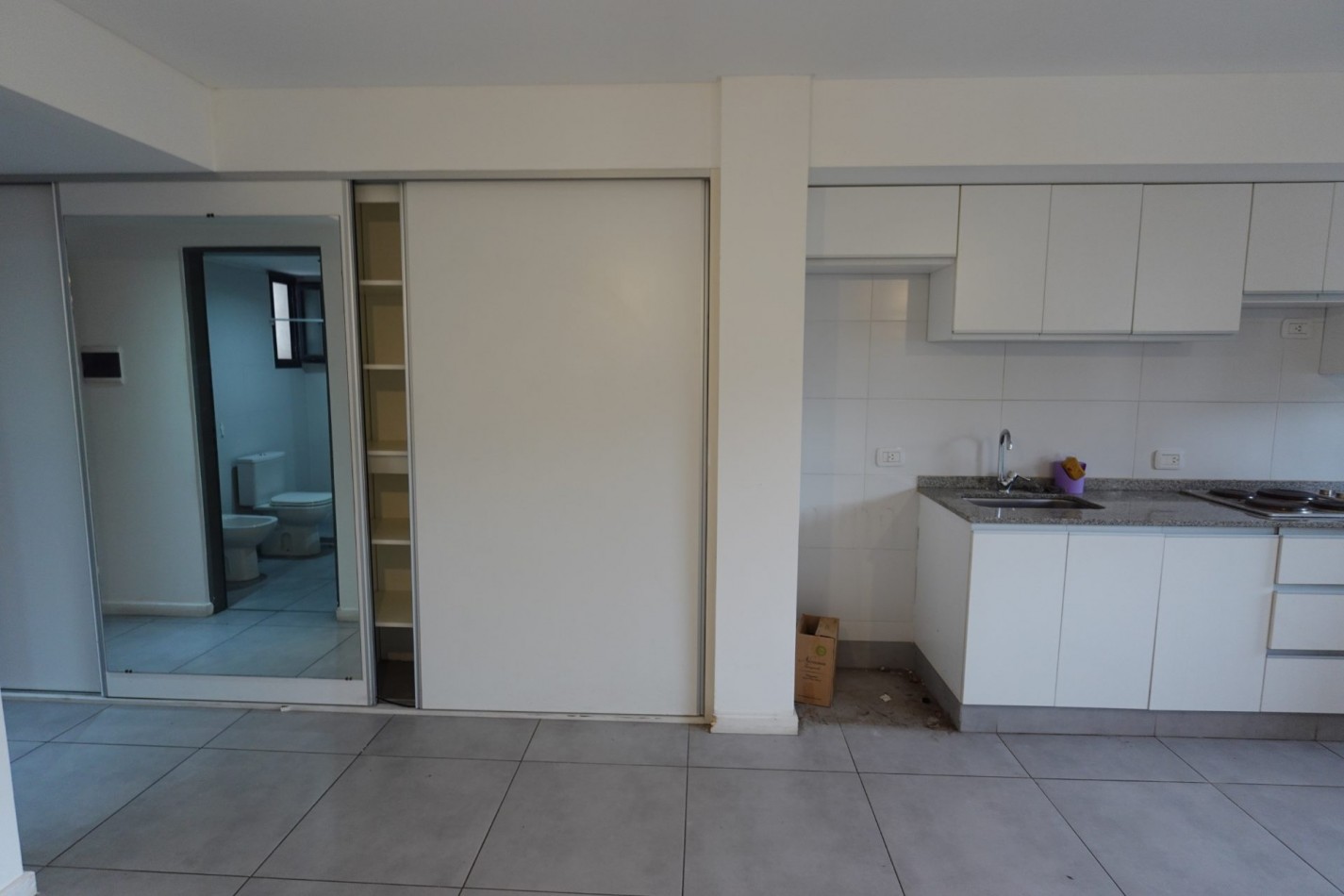 Corvalan 500 - Monoambiente con Balcon al Frente 