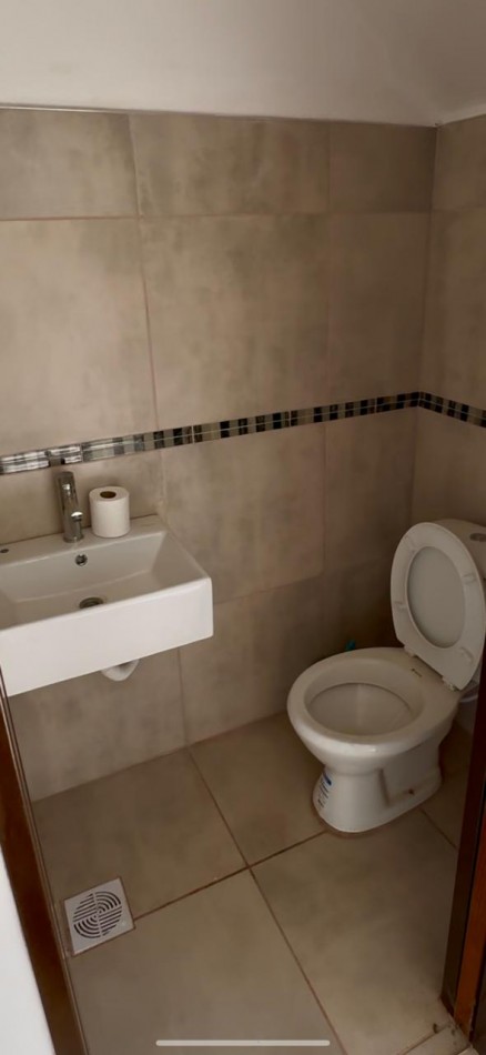 Duplex de 2 Dormitorios con Jardin y Doble Cochera en Tierra de Sueños III - Roldan