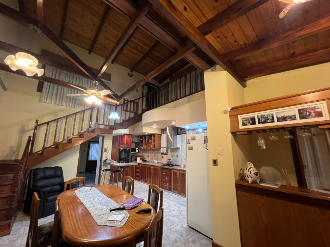 Casa en venta, 4 dormitorios - Gaboto 730, entre Laprida y Buenos Aires - Rosario