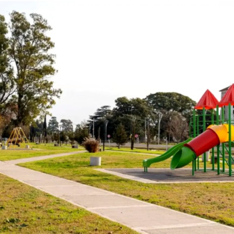 Barrio Serena, Alvear, terreno de 250 m2, excelente zona