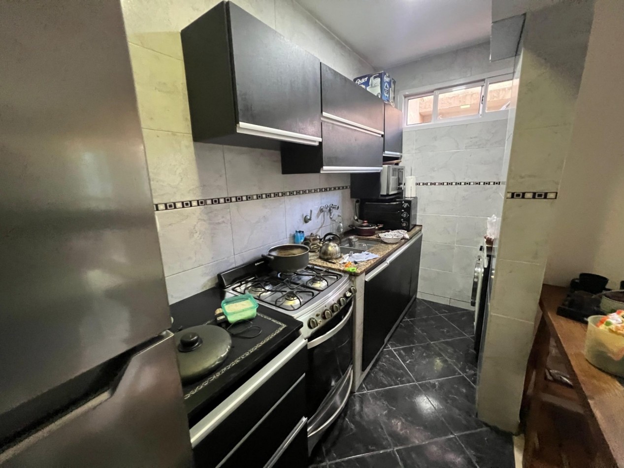 Sugasti 3400, casa de dos dormitorios + construccion a terminar.