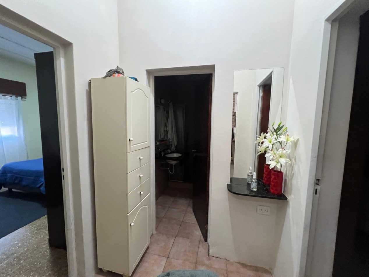 Sugasti 3400, casa de dos dormitorios + construccion a terminar.