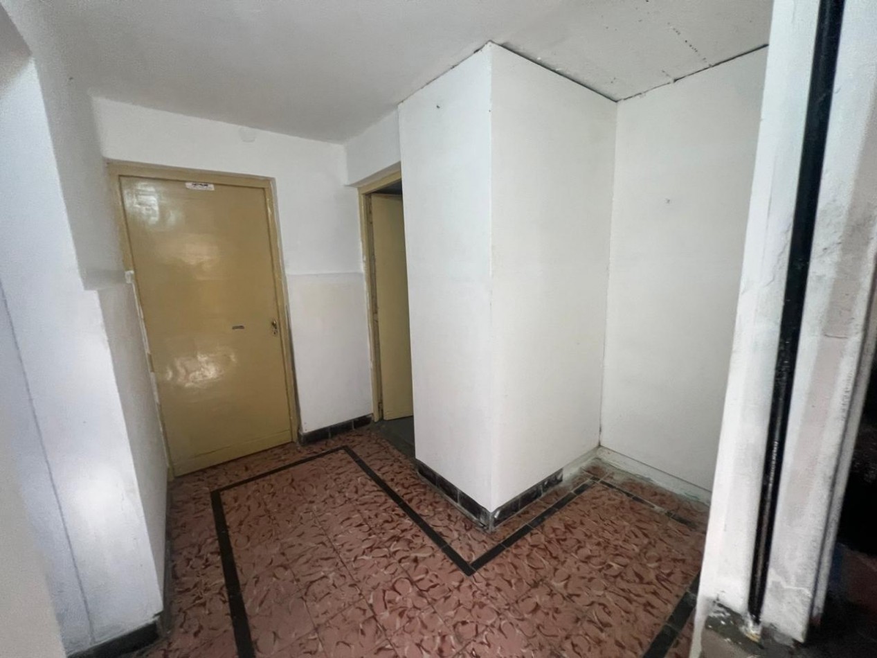 Baigorria, casa dos dormitorios, cochera. Saenz 300