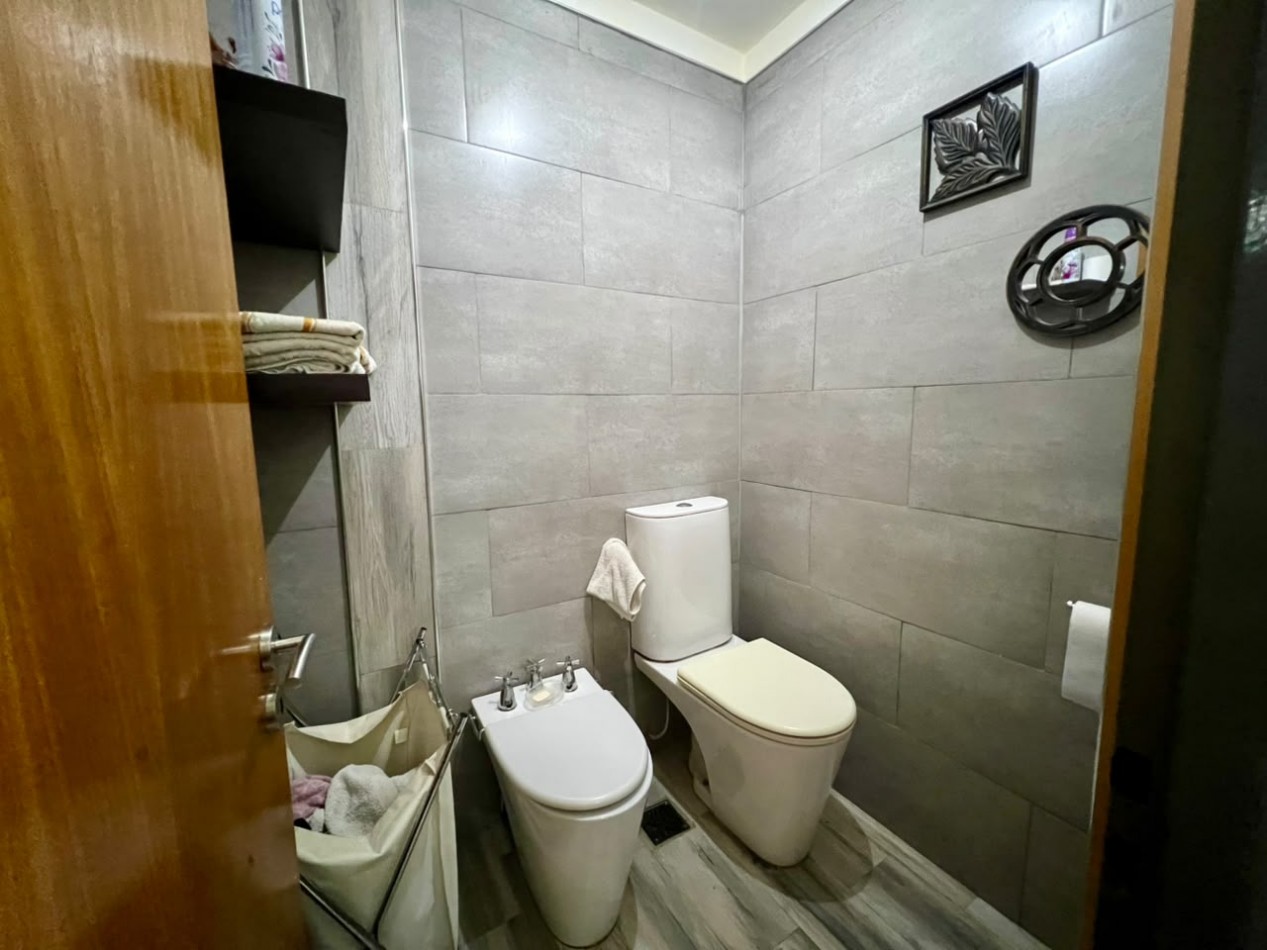 Propiedad de 3 dormitorios, parrillero, cochera.