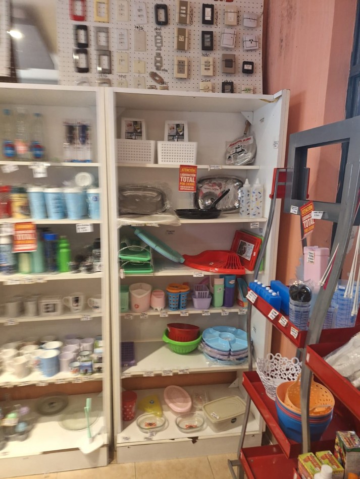Fondo de comercio, cordoba 2400, Ferreteria y multirubro.