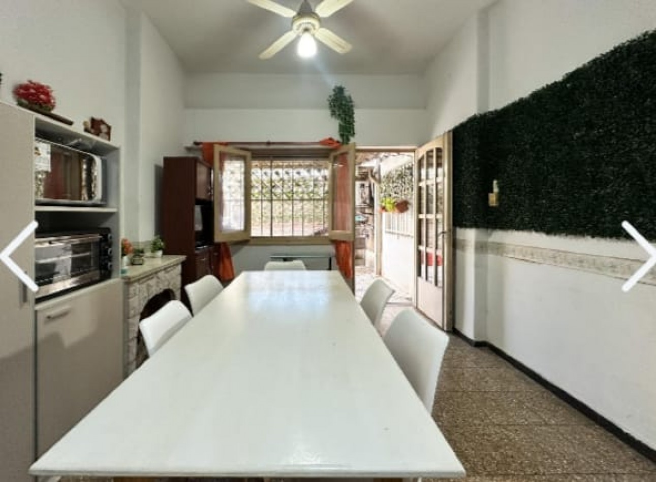 Casa Navarro 6900, Belgrano. 2 dormitorios + departamento independiente en venta 