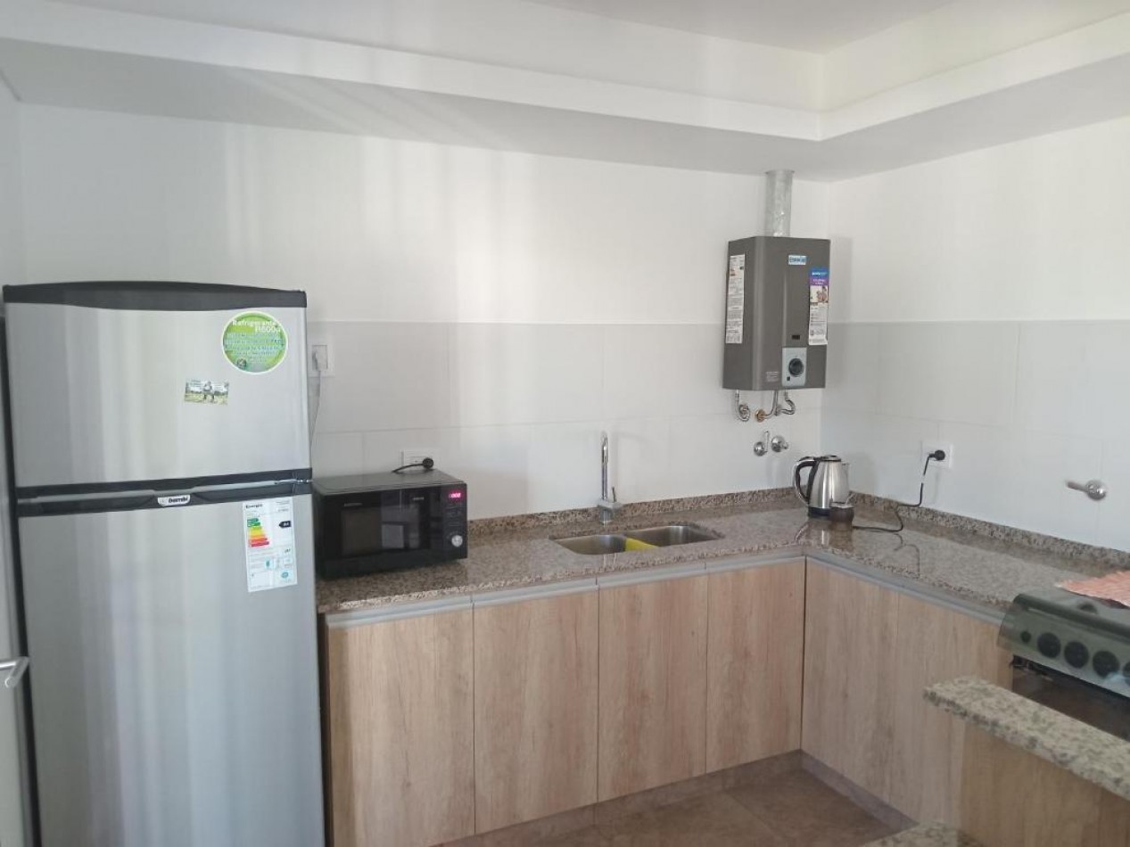 ALQUILER TEMPORARIO CASA EN ACEQUIAS - ROLDAN 