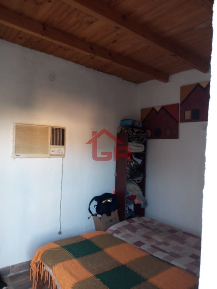 Punta Chacra, Roldan - Casa con pileta y 1 dormitorio, sobre terreno de 518 m²