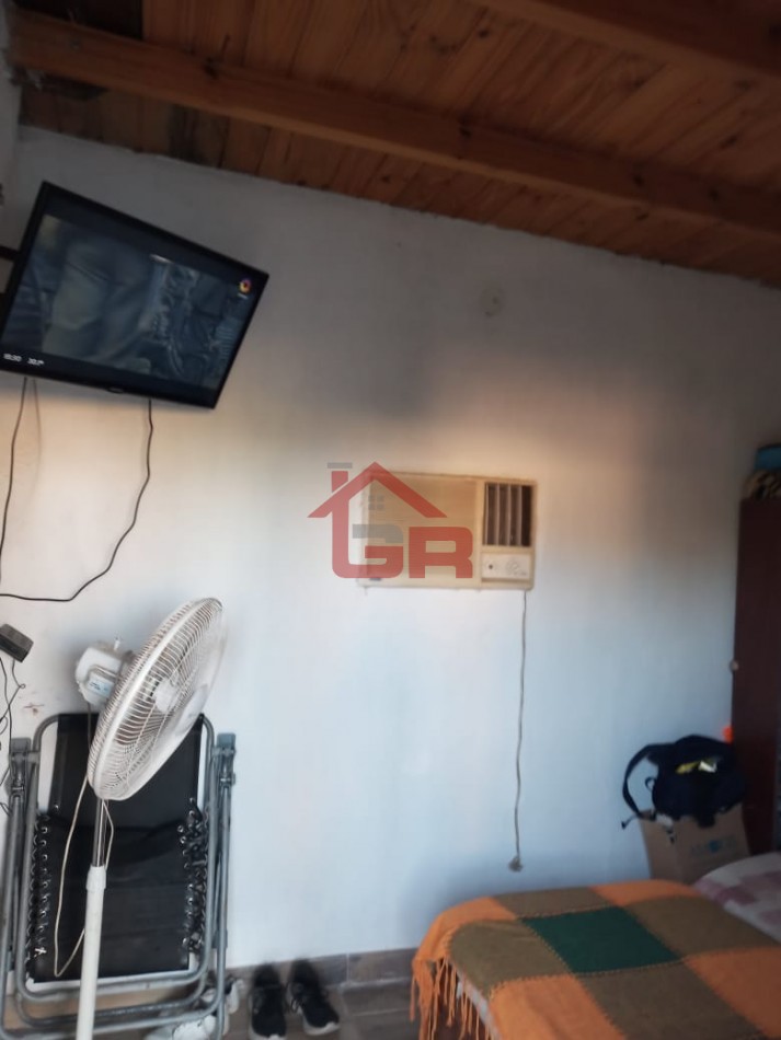 Punta Chacra, Roldan - Casa con pileta y 1 dormitorio, sobre terreno de 518 m²