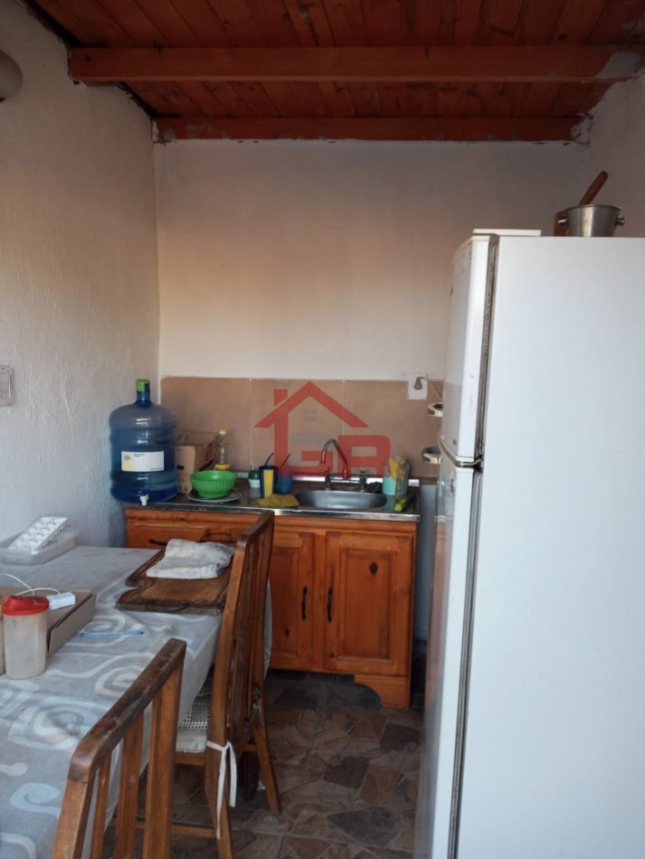 Punta Chacra, Roldan - Casa con pileta y 1 dormitorio, sobre terreno de 518 m²