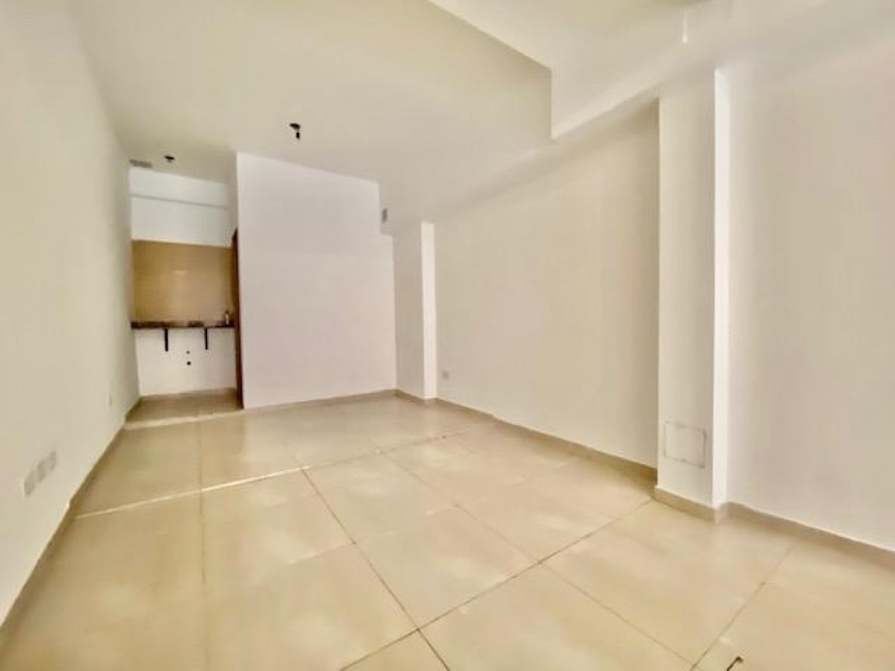 Jujuy 1600, Local Comercial, inmejorable ubicacion 