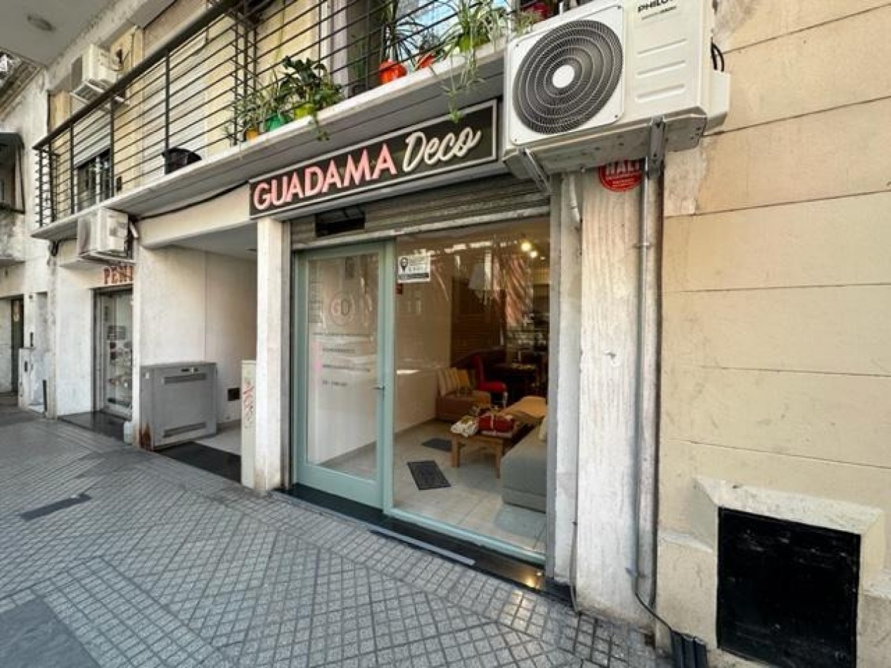 Jujuy 1600, Local Comercial, inmejorable ubicacion 