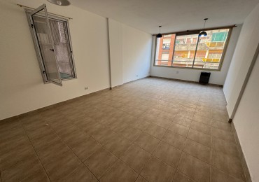 Monoambiente en Corrientes 1200 - Piso 6, alquiler. 