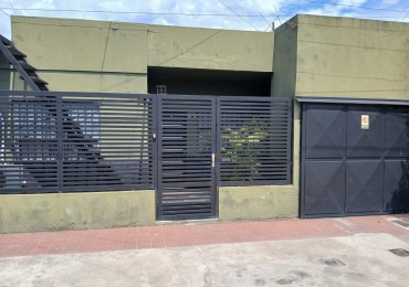 Miller 1400 Casa de 3 dormitorios - Zona Casiano Casas 