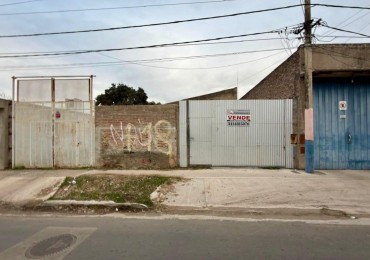 Sanchez Bustamante 2700, amplio terreno con galpon de 300 m2