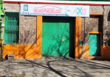 Cochabamba 1300, Galpon Comercial, 197 m2, excelente zona.